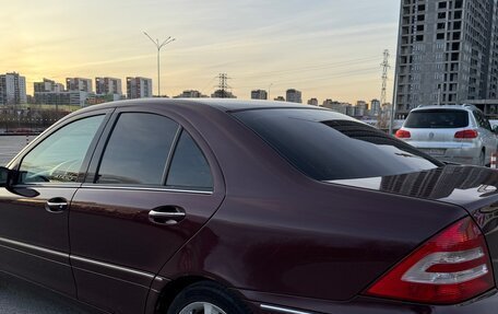 Mercedes-Benz C-Класс, 2006 год, 680 000 рублей, 6 фотография