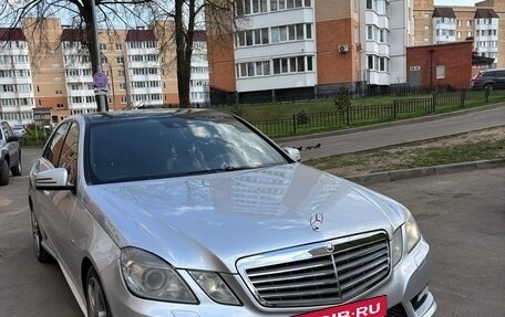 Mercedes-Benz E-Класс, 2010 год, 1 600 000 рублей, 2 фотография