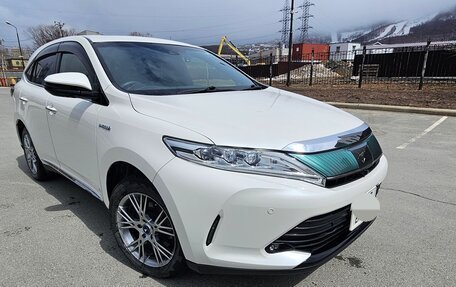 Toyota Harrier, 2018 год, 3 750 000 рублей, 2 фотография