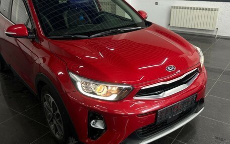 KIA Stonic, 2019 год, 1 740 000 рублей, 9 фотография