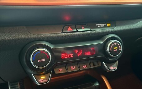 KIA Stonic, 2019 год, 1 740 000 рублей, 17 фотография