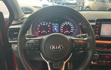 KIA Stonic, 2019 год, 1 740 000 рублей, 13 фотография