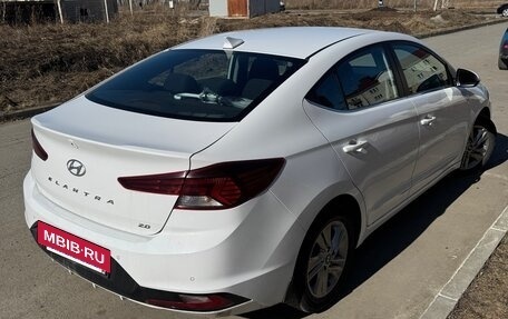 Hyundai Elantra VI рестайлинг, 2019 год, 1 650 000 рублей, 4 фотография