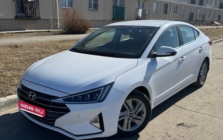 Hyundai Elantra VI рестайлинг, 2019 год, 1 650 000 рублей, 2 фотография
