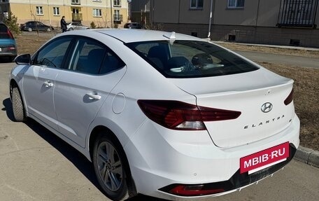 Hyundai Elantra VI рестайлинг, 2019 год, 1 650 000 рублей, 3 фотография