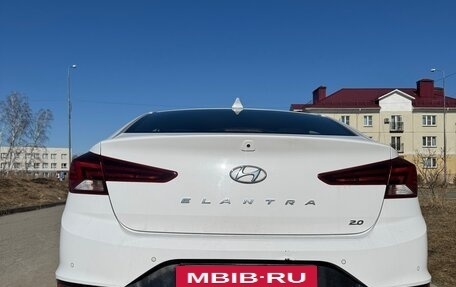 Hyundai Elantra VI рестайлинг, 2019 год, 1 650 000 рублей, 20 фотография