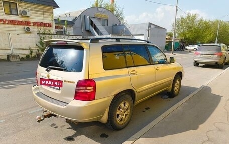 Toyota Highlander III, 2001 год, 810 000 рублей, 6 фотография