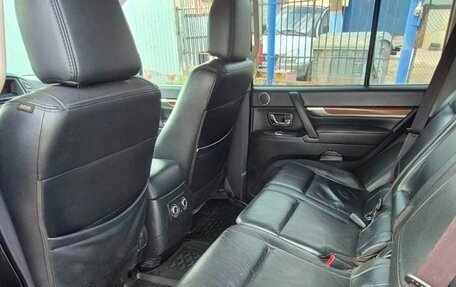 Mitsubishi Pajero IV, 2008 год, 1 570 000 рублей, 10 фотография