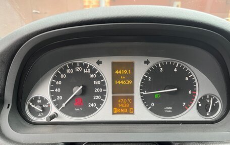 Mercedes-Benz B-Класс, 2010 год, 450 000 рублей, 10 фотография