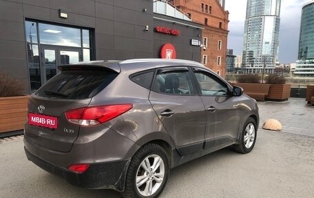 Hyundai ix35 I рестайлинг, 2012 год, 950 000 рублей, 3 фотография