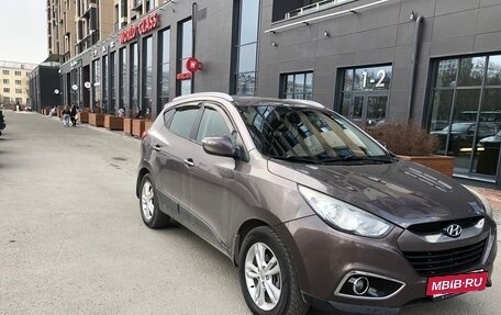 Hyundai ix35 I рестайлинг, 2012 год, 950 000 рублей, 2 фотография