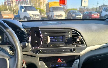 Hyundai Elantra VI рестайлинг, 2017 год, 1 410 000 рублей, 8 фотография