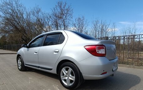 Renault Logan II, 2014 год, 800 000 рублей, 8 фотография
