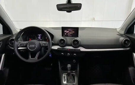 Audi Q2 I, 2021 год, 2 200 000 рублей, 16 фотография