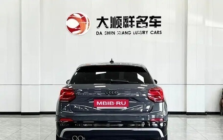 Audi Q2 I, 2021 год, 2 200 000 рублей, 24 фотография