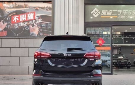 Chevrolet Equinox III, 2021 год, 1 990 000 рублей, 3 фотография