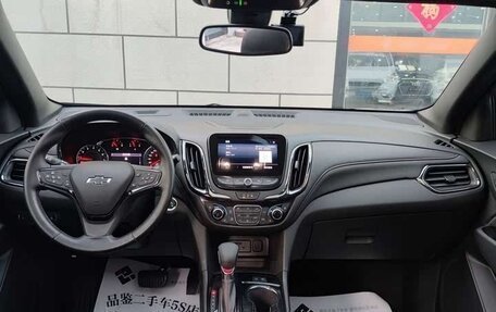 Chevrolet Equinox III, 2021 год, 1 990 000 рублей, 15 фотография