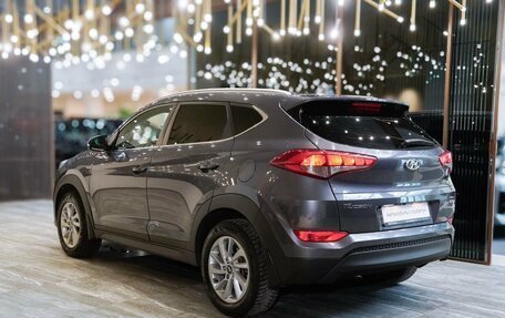 Hyundai Tucson III, 2016 год, 1 800 000 рублей, 4 фотография