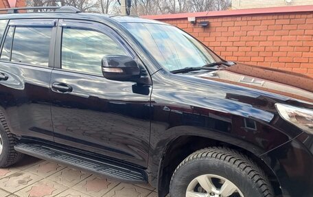 Toyota Land Cruiser Prado 150 рестайлинг 2, 2015 год, 3 150 000 рублей, 6 фотография