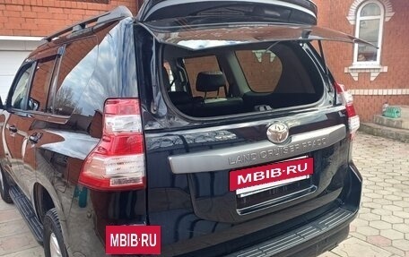 Toyota Land Cruiser Prado 150 рестайлинг 2, 2015 год, 3 150 000 рублей, 8 фотография