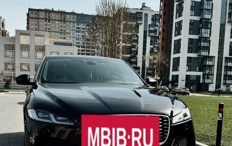 Jaguar F-Pace, 2021 год, 5 300 000 рублей, 2 фотография