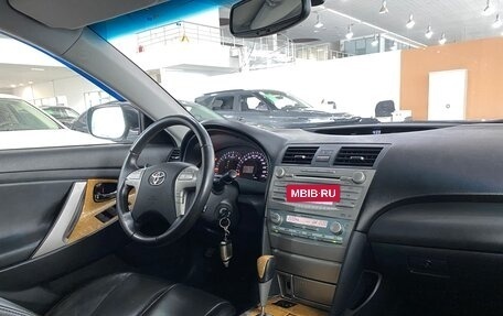 Toyota Camry, 2006 год, 1 099 000 рублей, 17 фотография