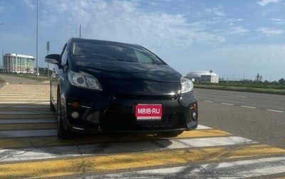 Toyota Prius, 2013 год, 1 610 000 рублей, 1 фотография