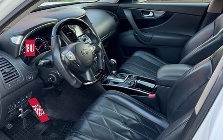 Infiniti FX II, 2010 год, 1 800 000 рублей, 6 фотография