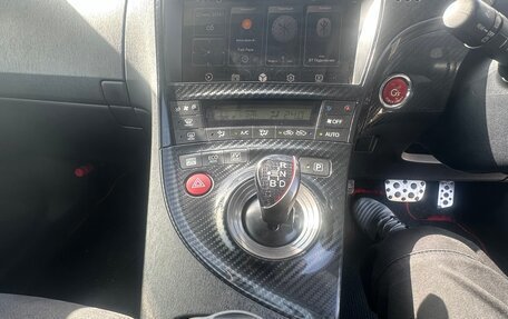 Toyota Prius, 2013 год, 1 610 000 рублей, 12 фотография