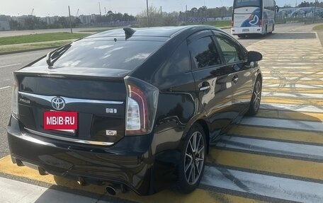 Toyota Prius, 2013 год, 1 610 000 рублей, 3 фотография
