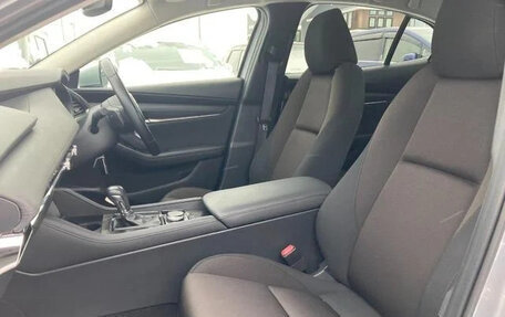 Mazda 3, 2022 год, 1 180 000 рублей, 16 фотография