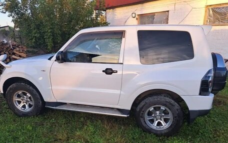 Mitsubishi Pajero IV, 2007 год, 1 500 000 рублей, 6 фотография