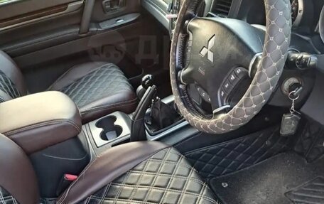 Mitsubishi Pajero IV, 2007 год, 1 500 000 рублей, 3 фотография