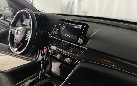 Honda Accord IX рестайлинг, 2019 год, 2 199 000 рублей, 7 фотография
