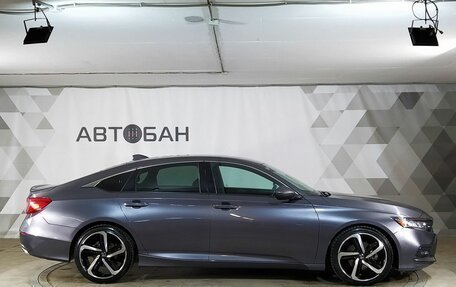 Honda Accord IX рестайлинг, 2019 год, 2 199 000 рублей, 6 фотография