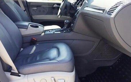 Audi Q7, 2012 год, 2 250 000 рублей, 14 фотография
