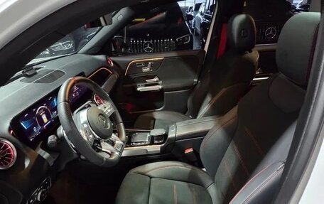 Mercedes-Benz GLB, 2022 год, 3 220 000 рублей, 9 фотография