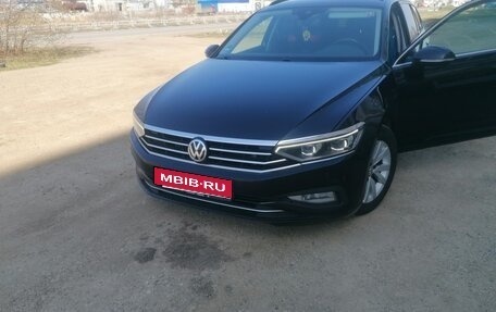 Volkswagen Passat B8 рестайлинг, 2020 год, 3 100 000 рублей, 5 фотография