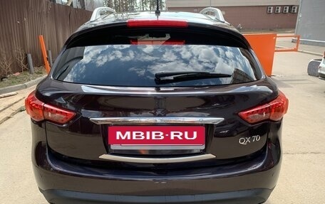 Infiniti QX70, 2014 год, 3 130 000 рублей, 7 фотография