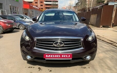 Infiniti QX70, 2014 год, 3 130 000 рублей, 2 фотография