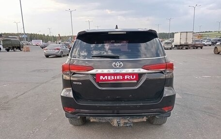 Toyota Fortuner II, 2017 год, 2 550 000 рублей, 4 фотография