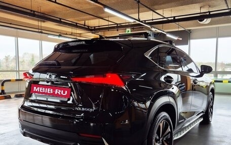 Lexus NX I, 2021 год, 3 460 000 рублей, 6 фотография