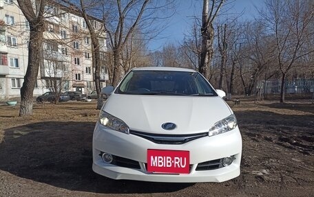 Toyota Wish II, 2015 год, 1 690 000 рублей, 6 фотография