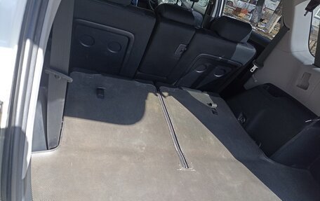 Toyota Wish II, 2015 год, 1 690 000 рублей, 30 фотография