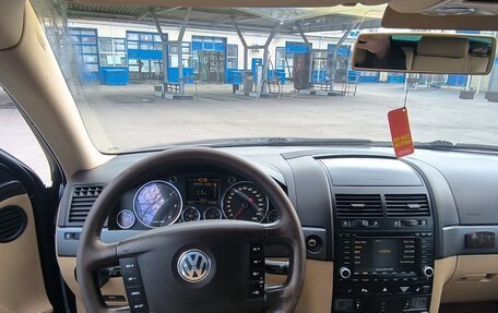 Volkswagen Touareg III, 2005 год, 760 000 рублей, 5 фотография