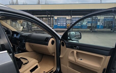 Volkswagen Touareg III, 2005 год, 760 000 рублей, 4 фотография