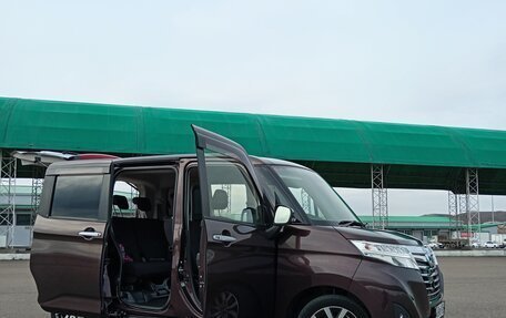 Toyota Roomy I, 2017 год, 1 250 000 рублей, 13 фотография