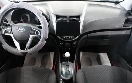 Hyundai Solaris II рестайлинг, 2012 год, 599 000 рублей, 16 фотография