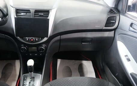 Hyundai Solaris II рестайлинг, 2012 год, 599 000 рублей, 20 фотография