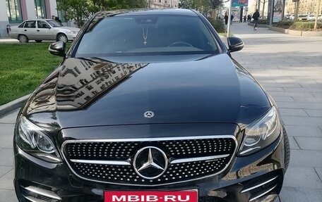 Mercedes-Benz E-Класс AMG, 2017 год, 4 300 000 рублей, 2 фотография
